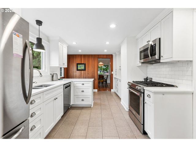 7315 N SEWARD Ave, Portland, OR 97217