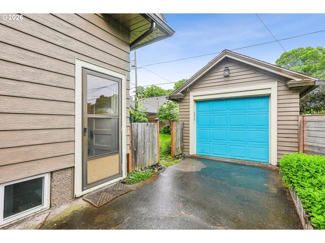7315 N SEWARD Ave, Portland, OR 97217