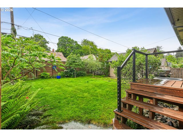 7315 N SEWARD Ave, Portland, OR 97217