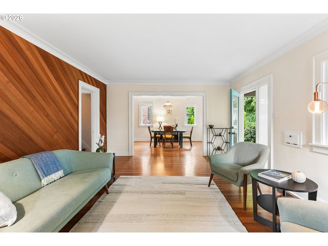 7315 N SEWARD Ave, Portland, OR 97217