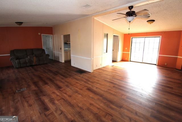 888 S Steel Bridge Road, Eatonton, GA 31024