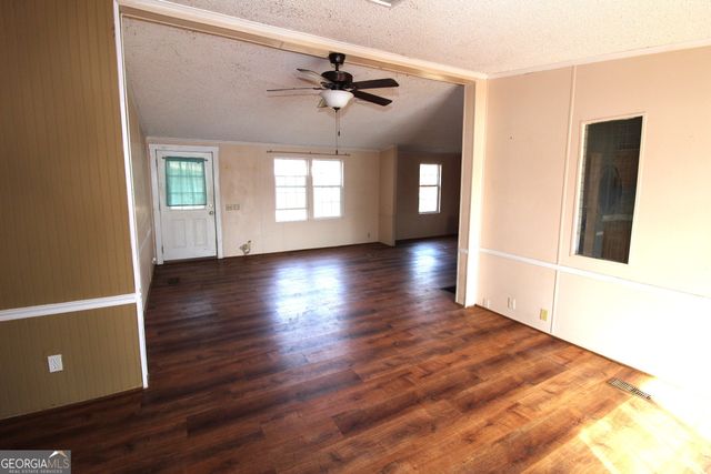 888 S Steel Bridge Road, Eatonton, GA 31024