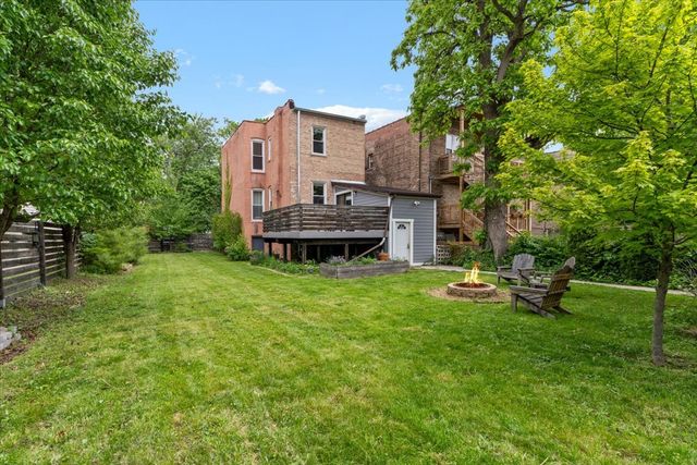 3221 W Fulton Boulevard, Chicago, IL 60624