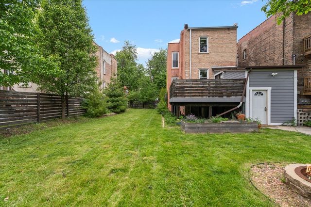 3221 W Fulton Boulevard, Chicago, IL 60624