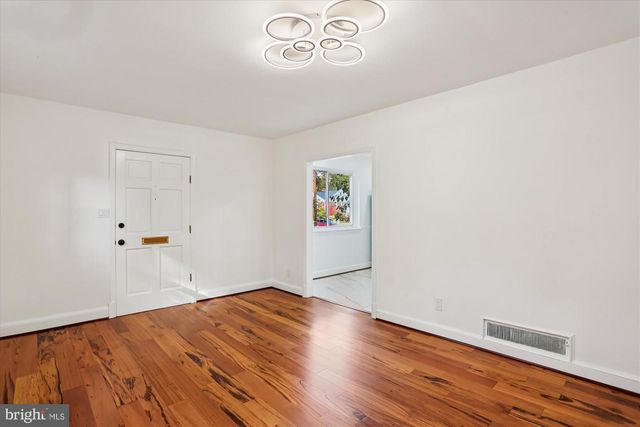 717 LUDLOW ST, Takoma Park, MD 20912