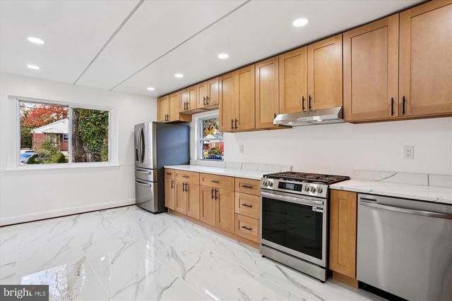 717 LUDLOW ST, Takoma Park, MD 20912