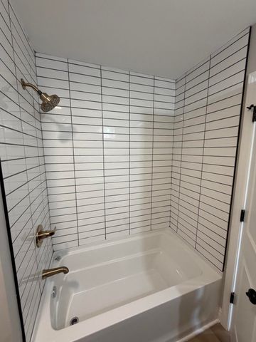 2933 W 38th Place, Hobart, IN 46342