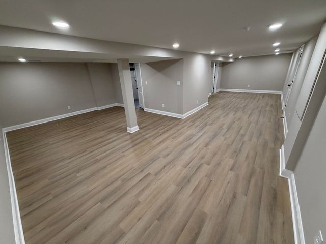 2933 W 38th Place, Hobart, IN 46342