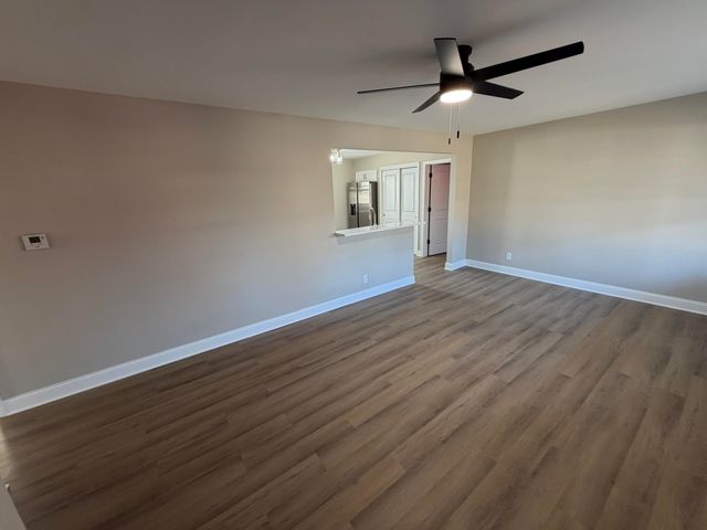 2933 W 38th Place, Hobart, IN 46342