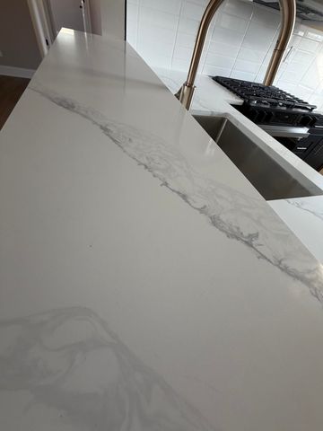 2933 W 38th Place, Hobart, IN 46342