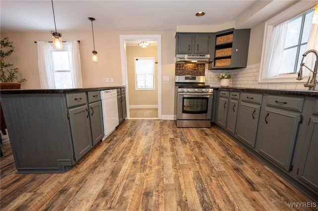 5491 Ellicott Road, Orchard Park, NY 14127