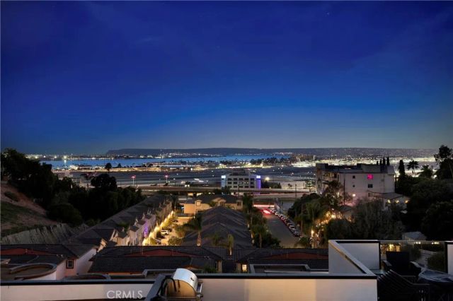 1035 W Spruce, San Diego, CA 92103