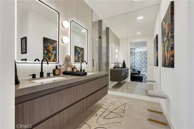 1035 W Spruce, San Diego, CA 92103