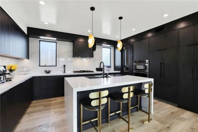 1035 W Spruce, San Diego, CA 92103