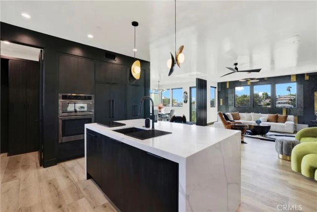 1035 W Spruce, San Diego, CA 92103