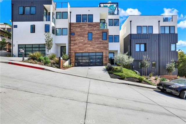 1035 W Spruce, San Diego, CA 92103