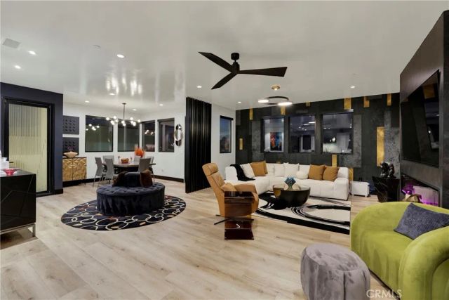 1035 W Spruce, San Diego, CA 92103
