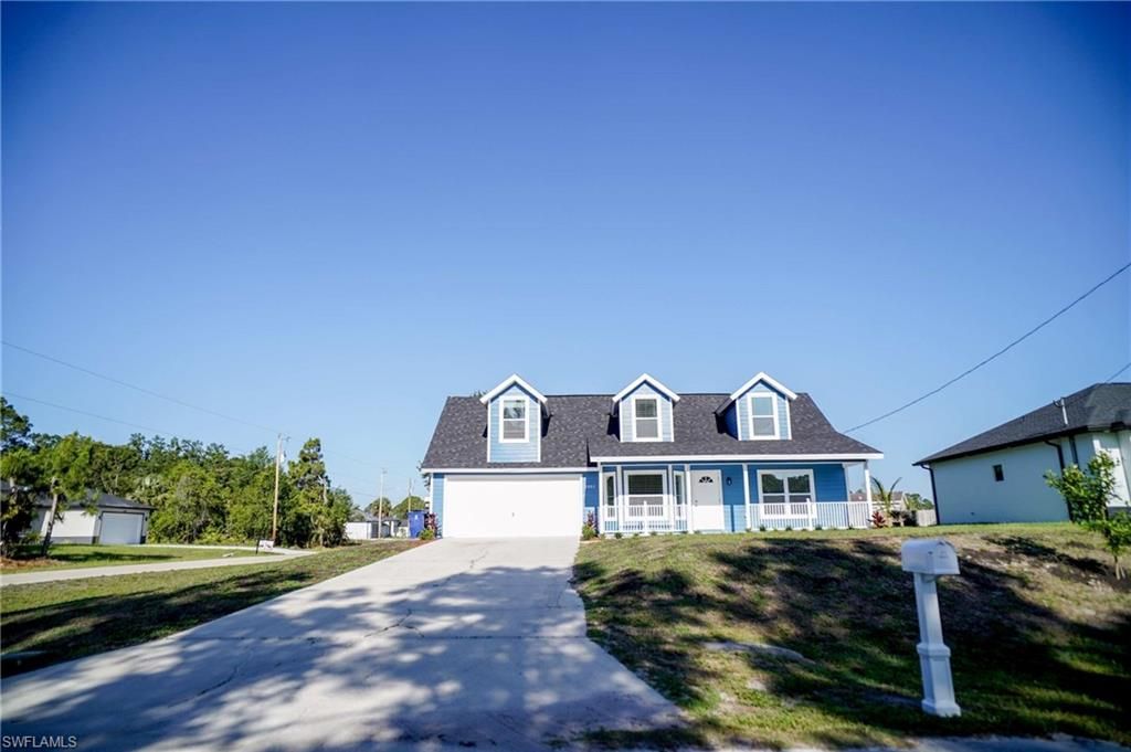 2801 Flora AVE N, LEHIGH ACRES, FL 33971 — photo 2