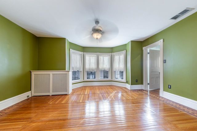 132 E 2nd St, Minneapolis, KS 67467