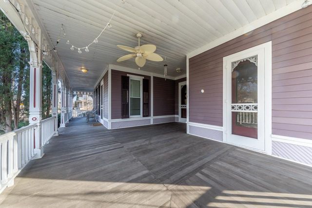 132 E 2nd St, Minneapolis, KS 67467