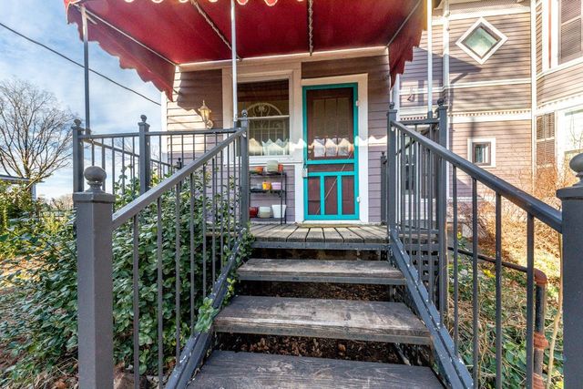 132 E 2nd St, Minneapolis, KS 67467