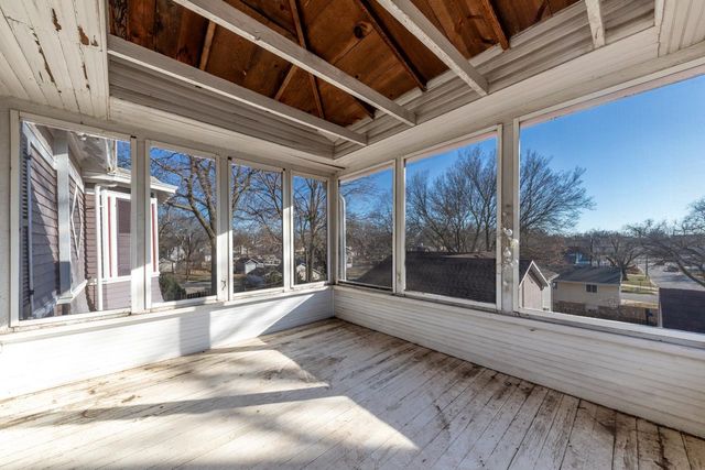 132 E 2nd St, Minneapolis, KS 67467