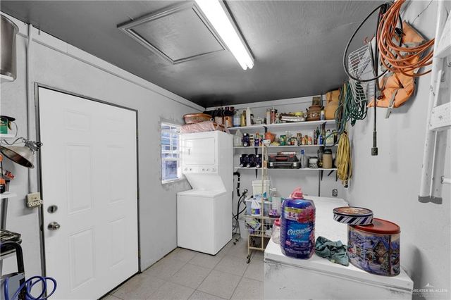 1607 W Main Street, Rio Grande City, TX 78582