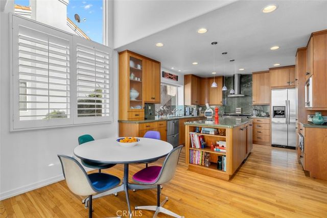 425 Via El Chico, Redondo Beach, CA 90277