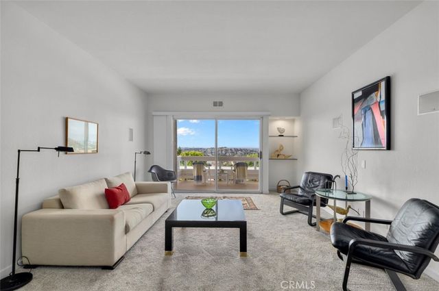 425 Via El Chico, Redondo Beach, CA 90277