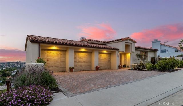 425 Via El Chico, Redondo Beach, CA 90277