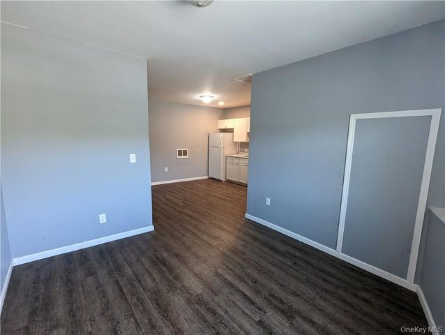 3144 Route 9W 400, New Windsor, NY 12553