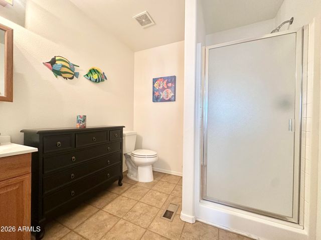 725 S EMERALD Drive, Apache Junction, AZ 85119