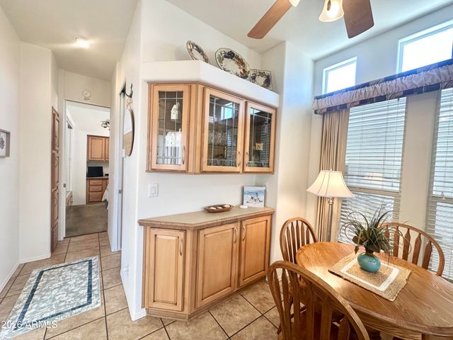 725 S EMERALD Drive, Apache Junction, AZ 85119