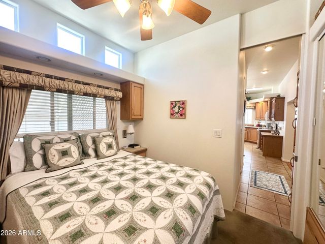 725 S EMERALD Drive, Apache Junction, AZ 85119