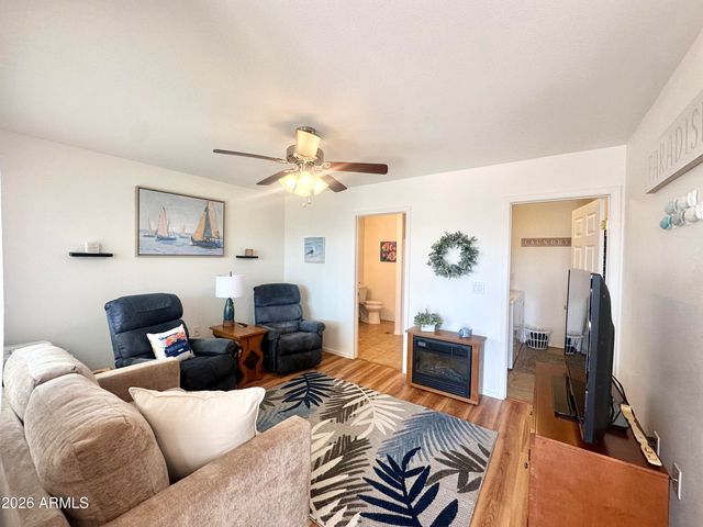 725 S EMERALD Drive, Apache Junction, AZ 85119