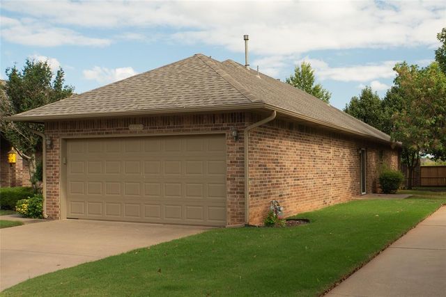 1812 NW 160th Place, Edmond, OK 73013