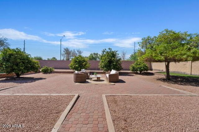 5241 E WOODRIDGE Drive, Scottsdale, AZ 85254