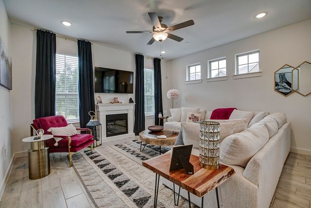 3928 Cresthill Drive, Mckinney, TX 75070