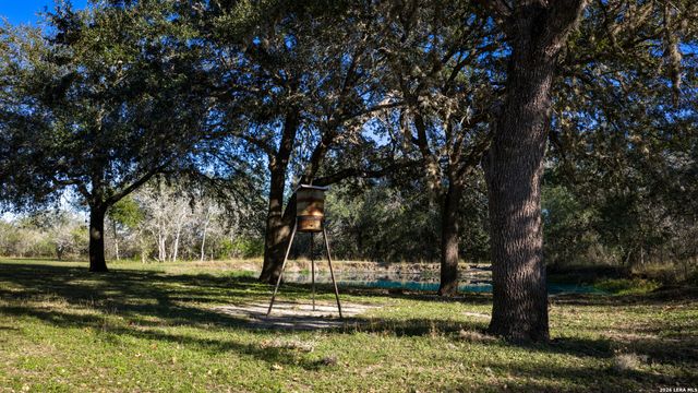 7869 County Road 203, Beeville, TX 78102