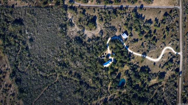 7869 County Road 203, Beeville, TX 78102