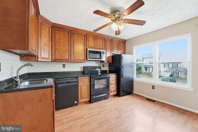 24 OAKSIDE LN, Indian Head, MD 20640