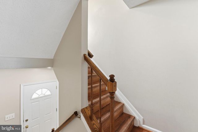 24 OAKSIDE LN, Indian Head, MD 20640