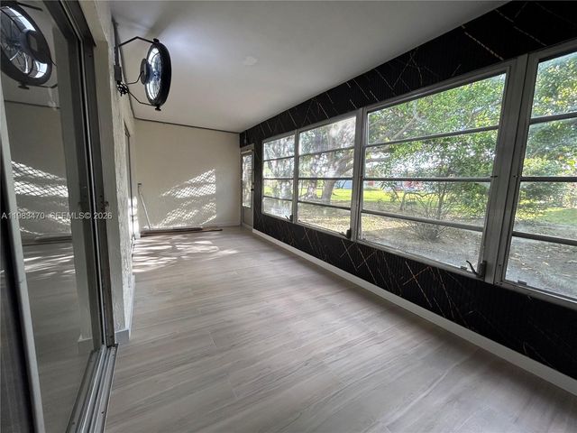 609 S State Road 7 1E, Margate, FL 33068