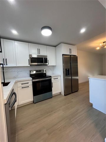 609 S State Road 7 1E, Margate, FL 33068