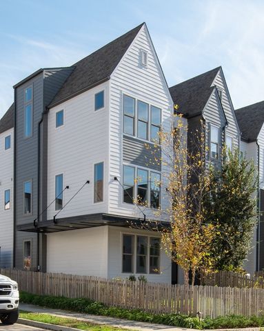 354 East Village Ln, Nashville, TN 37216