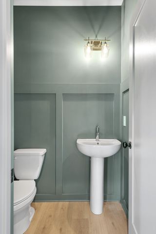 354 East Village Ln, Nashville, TN 37216