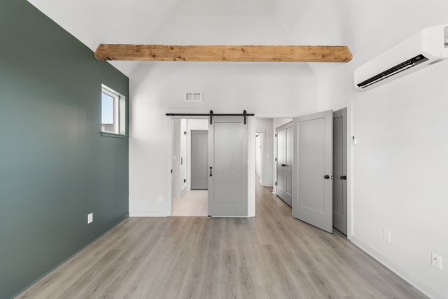 354 East Village Ln, Nashville, TN 37216