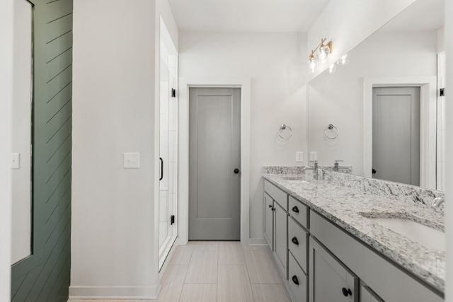 354 East Village Ln, Nashville, TN 37216