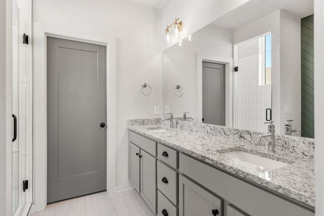 354 East Village Ln, Nashville, TN 37216