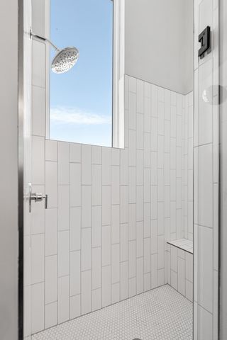 354 East Village Ln, Nashville, TN 37216